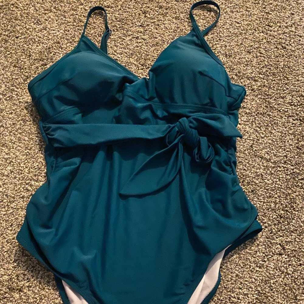 2 large one piece maternity swimsuits